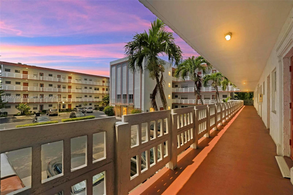 4000 NW 44TH AVE APT 203, LAUDERDALE LAKES, FL 33319, photo 1 of 22
