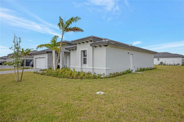 28820 SW 169TH AVE, HOMESTEAD, FL 33030, photo 3 of 46
