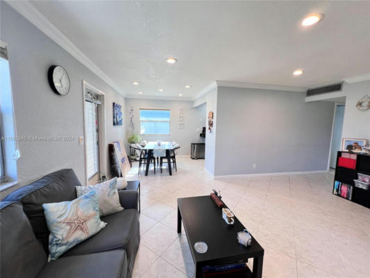 8 VALENCIA A # A, DELRAY BEACH, FL 33446, photo 2 of 29