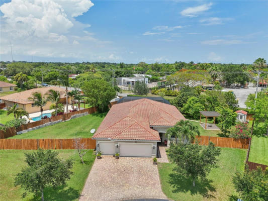 2135 NW 14TH TER, HOMESTEAD, FL 33030 - Image 1