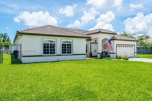 28331 SW 158TH AVE, HOMESTEAD, FL 33033, photo 4 of 50