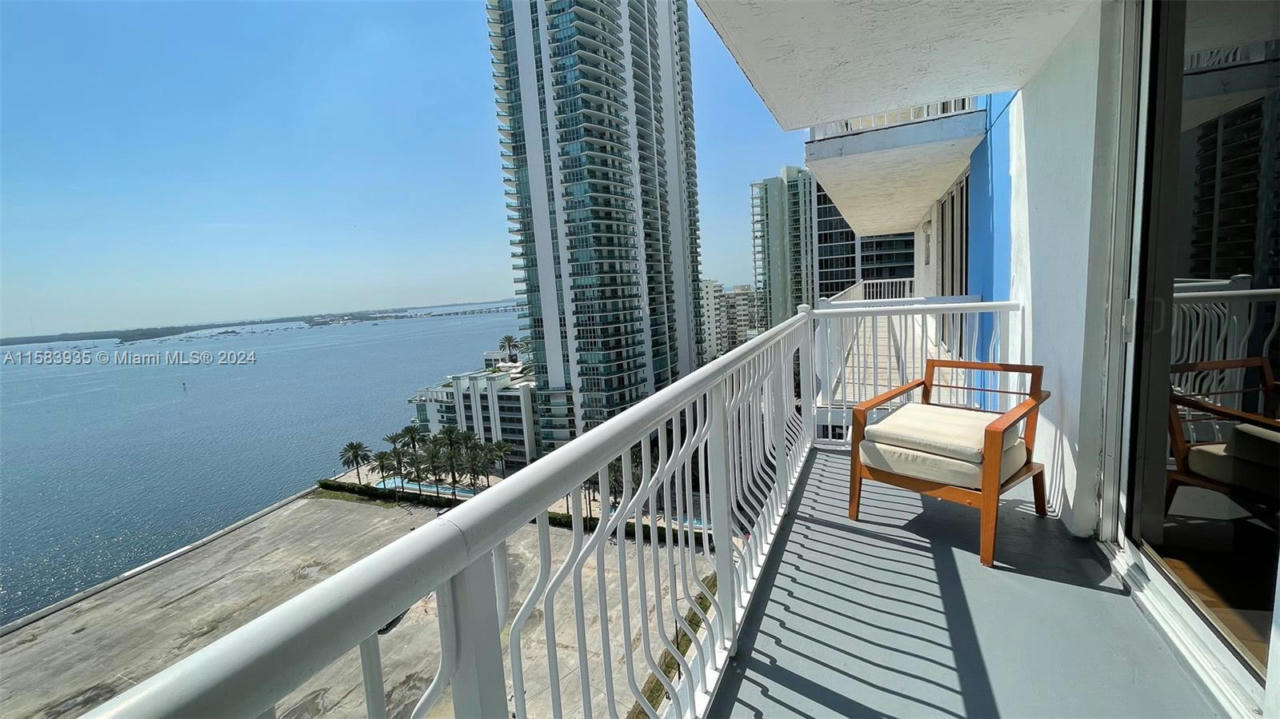 1200 BRICKELL BAY DR APT 1702, MIAMI, FL 33131, photo 1 of 23