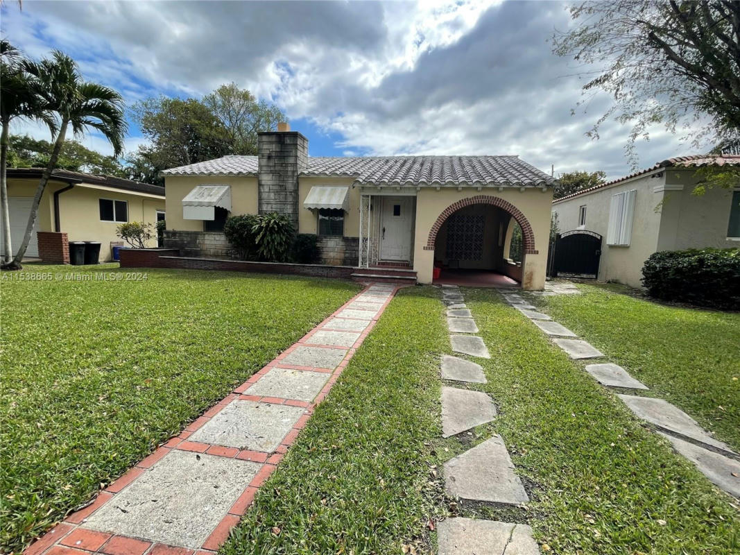 720 MADEIRA AVE, CORAL GABLES, FL 33134, photo 1 of 12