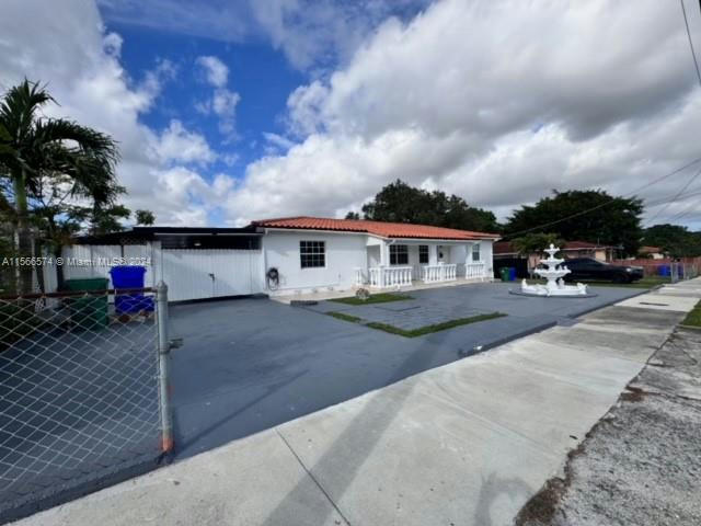 234 NW 32ND AVE, MIAMI, FL 33125, photo 1 of 3