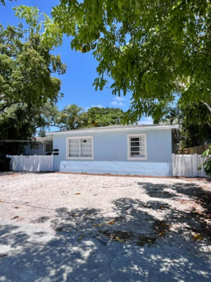 813 SW 2ND ST, FORT LAUDERDALE, FL 33312, photo 2 of 25