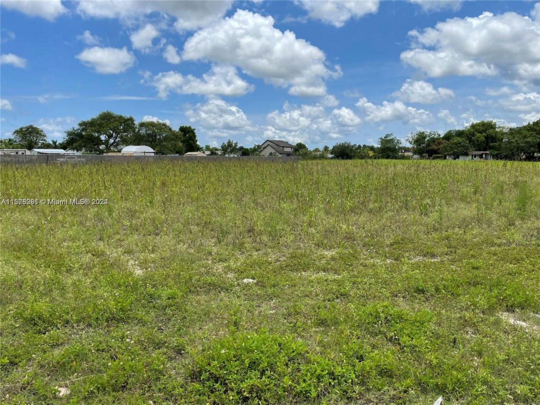 320XX SW 202 AVE, UNINCORPORATED DADE COUNTY, FL 33030, photo 1 of 5