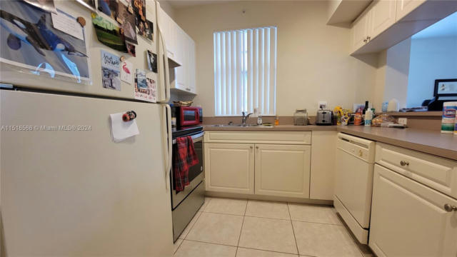 6752 W SAMPLE RD # 6752, CORAL SPRINGS, FL 33067, photo 3 of 17