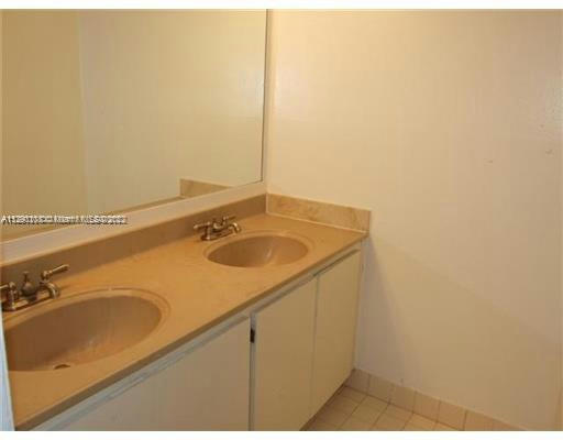 16220 NW 2ND AVE APT 510, MIAMI, FL 33169, photo 4 of 4