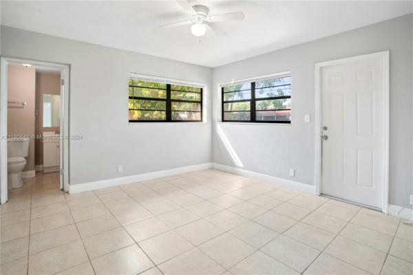 1008 LONG ISLAND AVE, FORT LAUDERDALE, FL 33312, photo 4 of 13