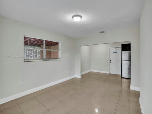 2905 NW 5TH ST, FORT LAUDERDALE, FL 33311, photo 4 of 30