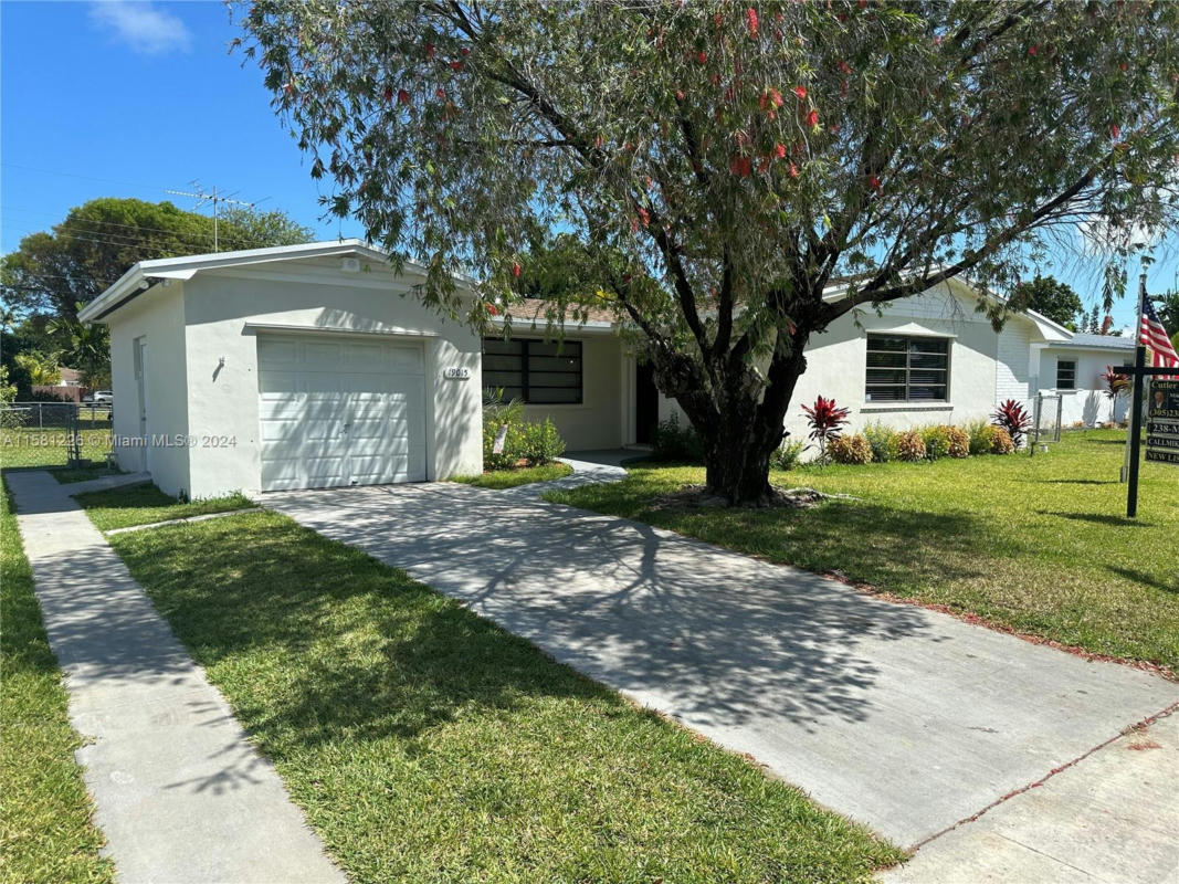 19015 SW 89TH AVE, CUTLER BAY, FL 33157, photo 1 of 21