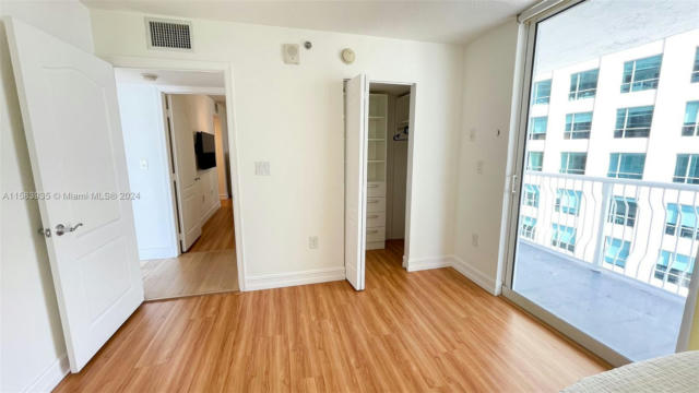 1200 BRICKELL BAY DR APT 1702, MIAMI, FL 33131, photo 3 of 23