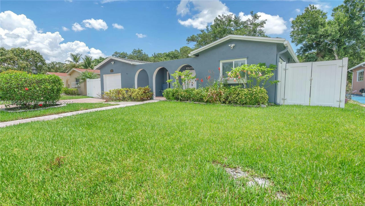831 SW 49TH TER, MARGATE, FL 33068, photo 1 of 34