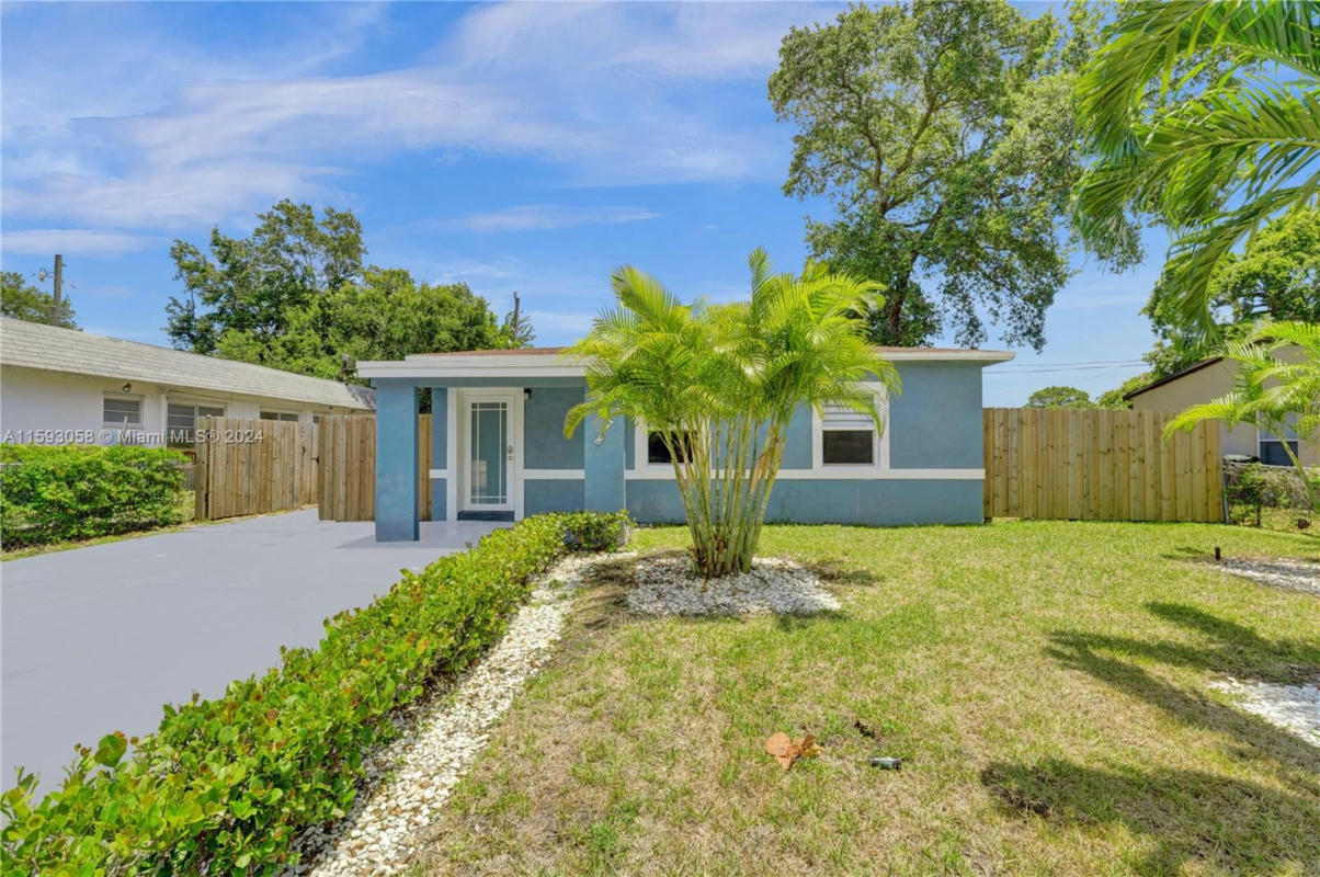 878 NW 17TH AVE, FORT LAUDERDALE, FL 33311, photo 1 of 32