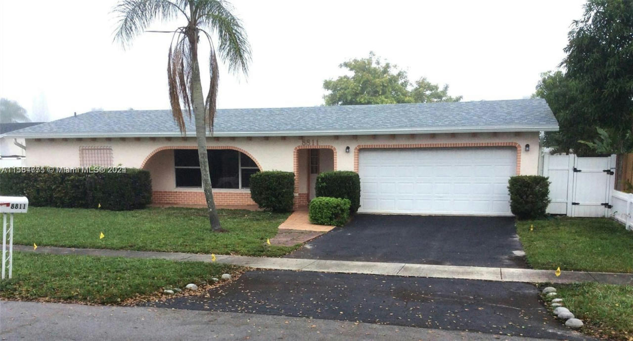 8811 NW 7TH ST, PEMBROKE PINES, FL 33024, photo 1 of 14