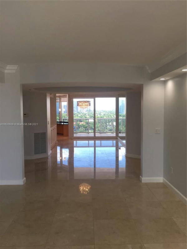 19333 COLLINS AVE APT 1109, SUNNY ISLES BEACH, FL 33160, photo 1 of 24