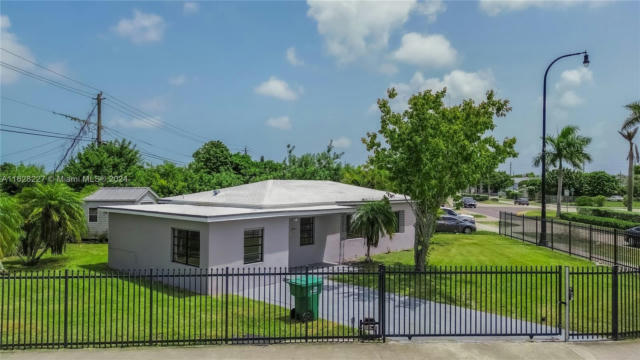 14801 LINCOLN BLVD, MIAMI, FL 33176, photo 2 of 41