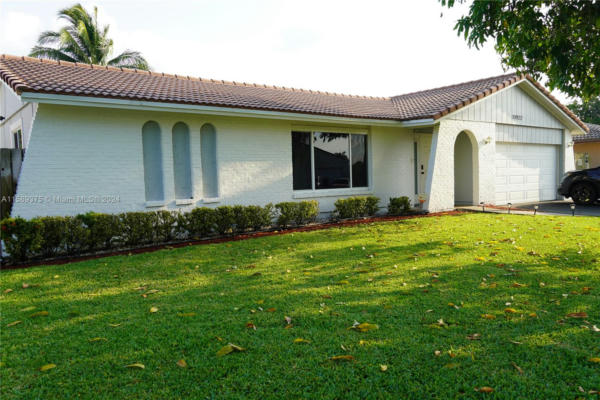 11922 NW 26TH PL, CORAL SPRINGS, FL 33065, photo 4 of 49