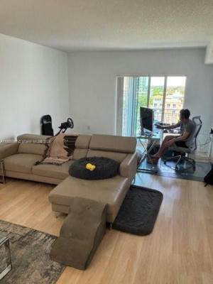 50 MENORES AVE APT 808, CORAL GABLES, FL 33134, photo 4 of 26
