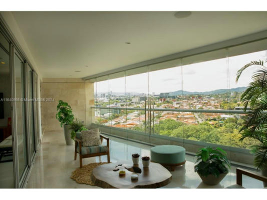 000 C/138 # PENTHOUSE, NEW YORK, NY 10101 - Image 1