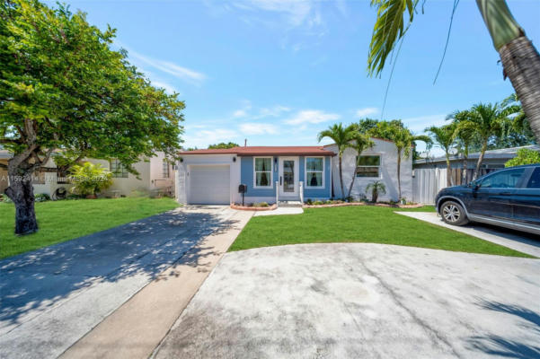 2611 FILLMORE ST, HOLLYWOOD, FL 33020, photo 3 of 51