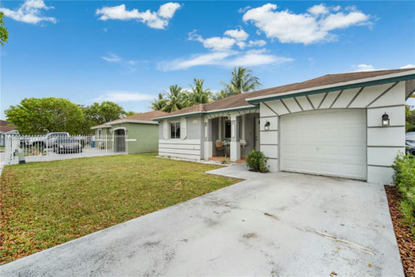 13472 SW 282ND TER, HOMESTEAD, FL 33033, photo 2 of 24