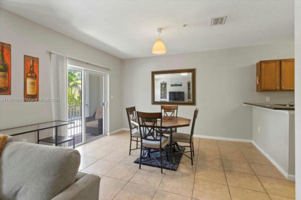 8960 NW 97TH AVE APT 220, DORAL, FL 33178, photo 4 of 24