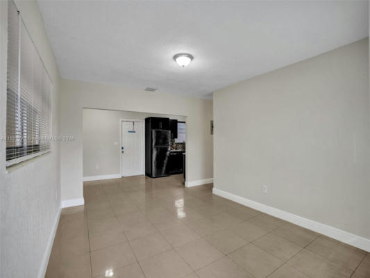 2905 NW 5TH ST, FORT LAUDERDALE, FL 33311, photo 3 of 30